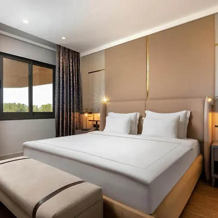 Hotell Unique Life Style 5*