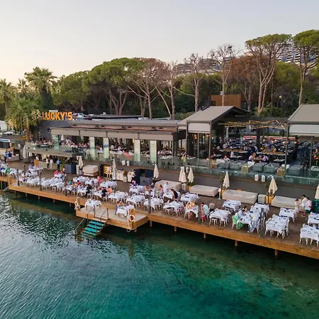 Unique Life Style Otel Kuşadası