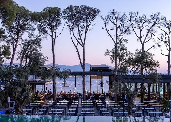 Unique Life Style 5*