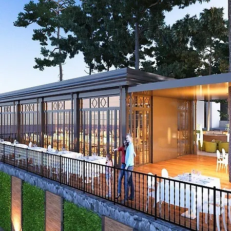 Unique Life Style Hotel