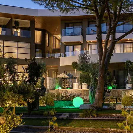 Unique Life Style Otel 5*
