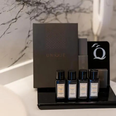 Unique Life Style Otel