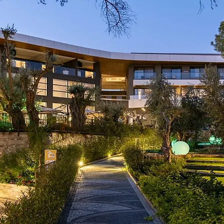 Unique Life Style Hotel