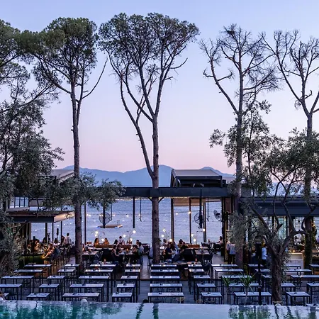 Unique Life Style 5*