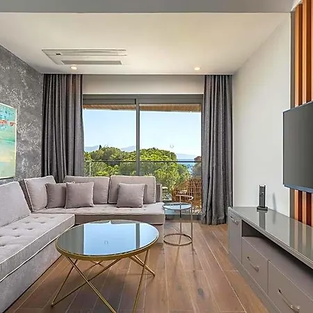 Unique Life Style Hotel 5*