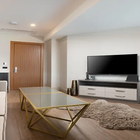 Unique Life Style Hotel